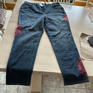 Chicos so slimming jeans